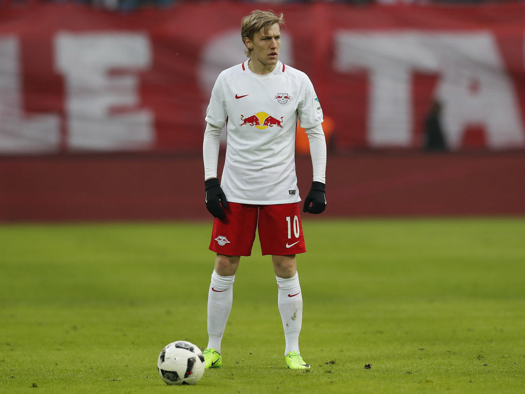 Emil Forsberg wird auch in der kommenden Saison in Leipzig spielen Emil Forsberg wird auch in der kommenden Saison in Leipzig spielen