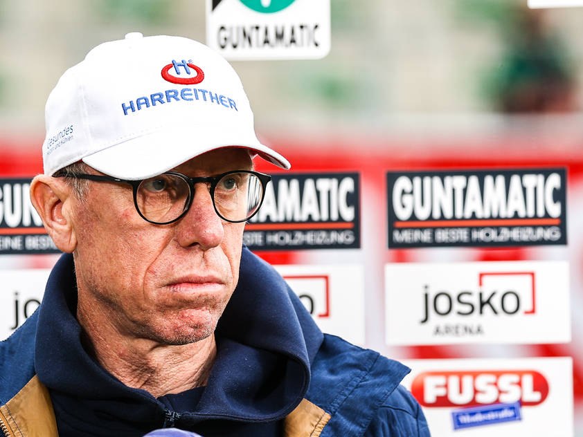 Enttäuscht über den finalen Einbruch seiner Elf: Austria-Coach Peter Stöger