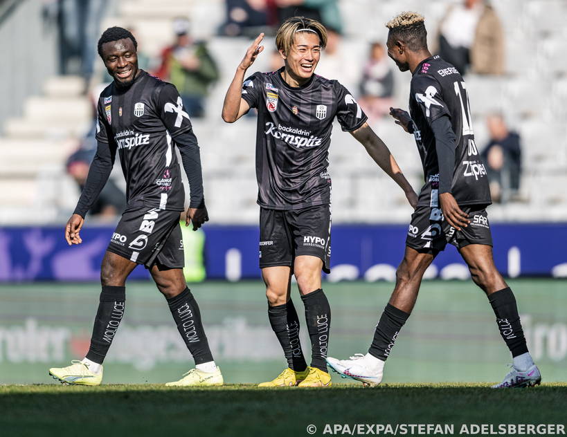Der Japaner Nakamura ist einer der auffälligsten Spieler beim LASK-Sieg Der Japaner Nakamura ist einer der auffälligsten Spieler beim LASK-Sieg