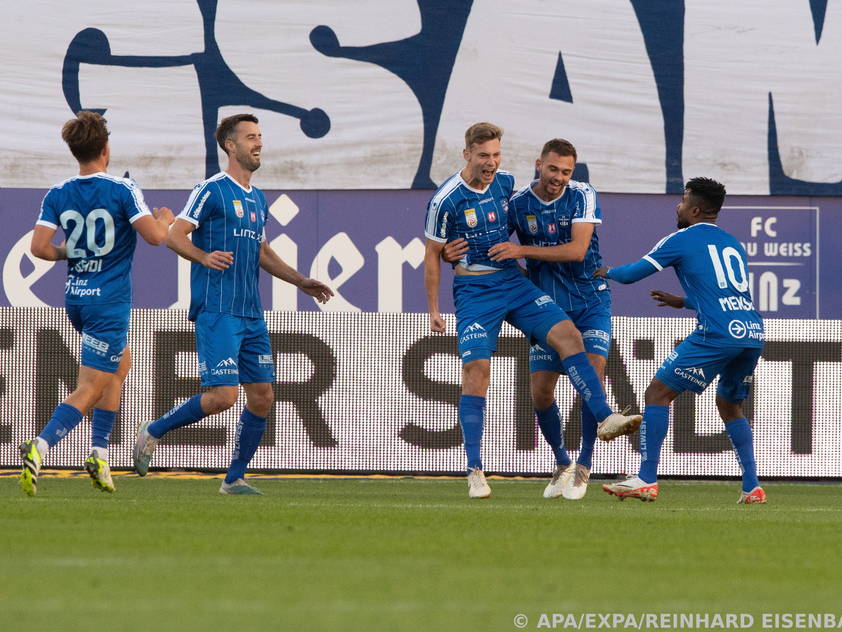 Blau-Weiß Linz jubelt über den ersten Bundesliga-Heimsieg