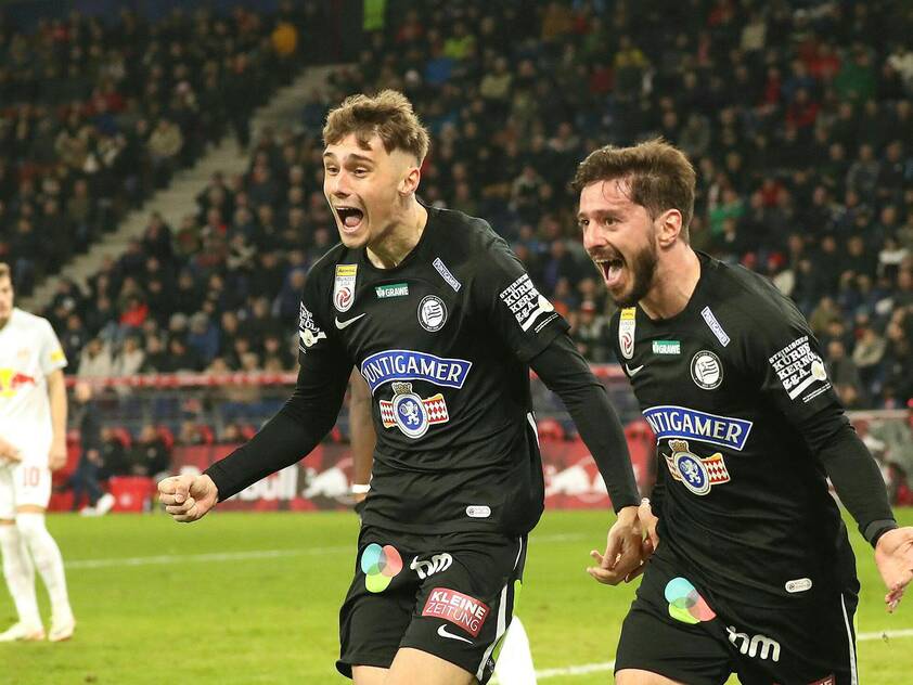 Wlodarczyk bestritt 41 Pflichtspiele für den SK Sturm Wlodarczyk bestritt 41 Pflichtspiele für den SK Sturm