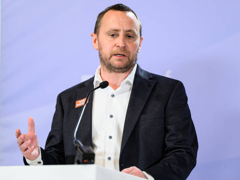 Rapid-Geschäftsführer Hofmann mahnt Realismus ein Rapid-Geschäftsführer Hofmann mahnt Realismus ein