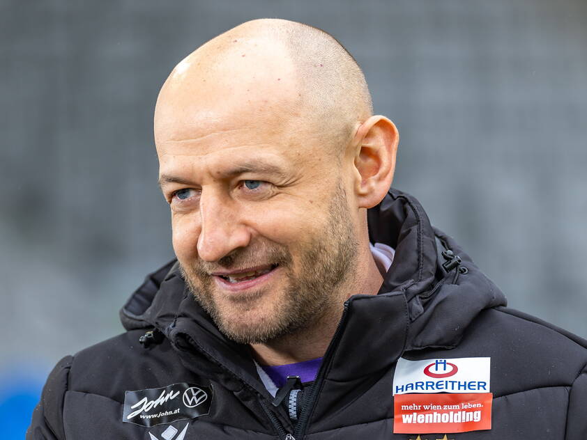Stephan Helm und die Austria in fiktiver Tabelle am Ende vorne