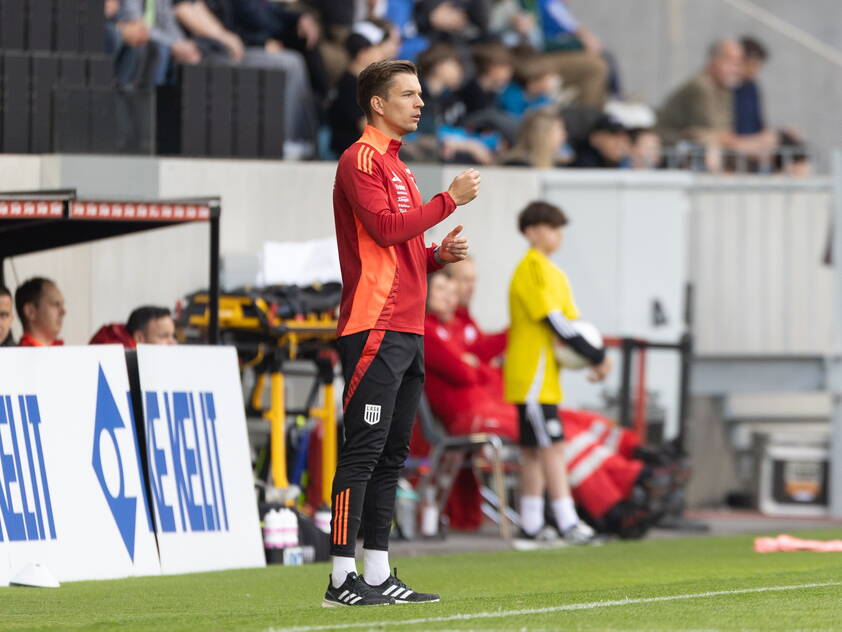 LASK-Coach Ritscher und sein Team in Qualigruppe weiter makellos