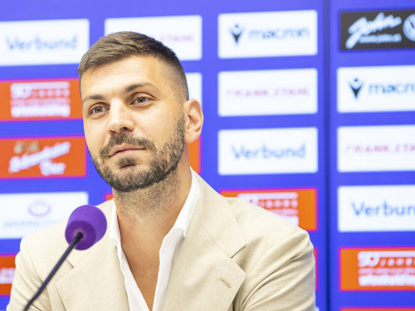 Mit Aleksandar Dragovic wurde die Austria zum Titelkandidaten Mit Aleksandar Dragovic wurde die Austria zum Titelkandidaten