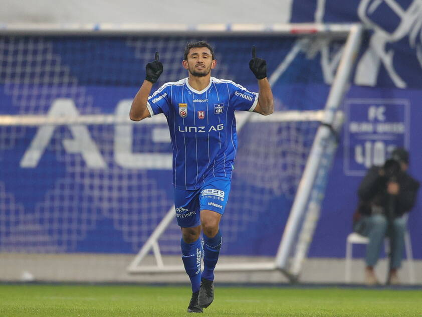 Ronivaldo: Mit 36 Jahren zur Torjägerkrone Ronivaldo: Mit 36 Jahren zur Torjägerkrone