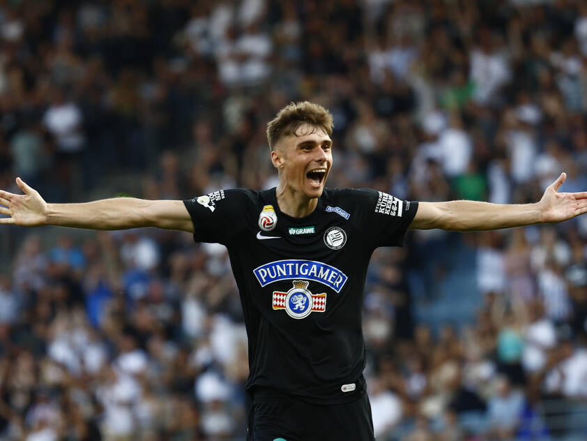 Sturms polnischer Angreifer Szymon Wlodarczyk Sturms polnischer Angreifer Szymon Wlodarczyk
