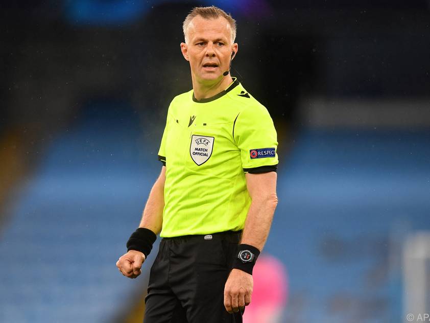 Schwere Vorwürfe der PSG-Profis gegen Referee Kuipers Schwere Vorwürfe der PSG-Profis gegen Referee Kuipers