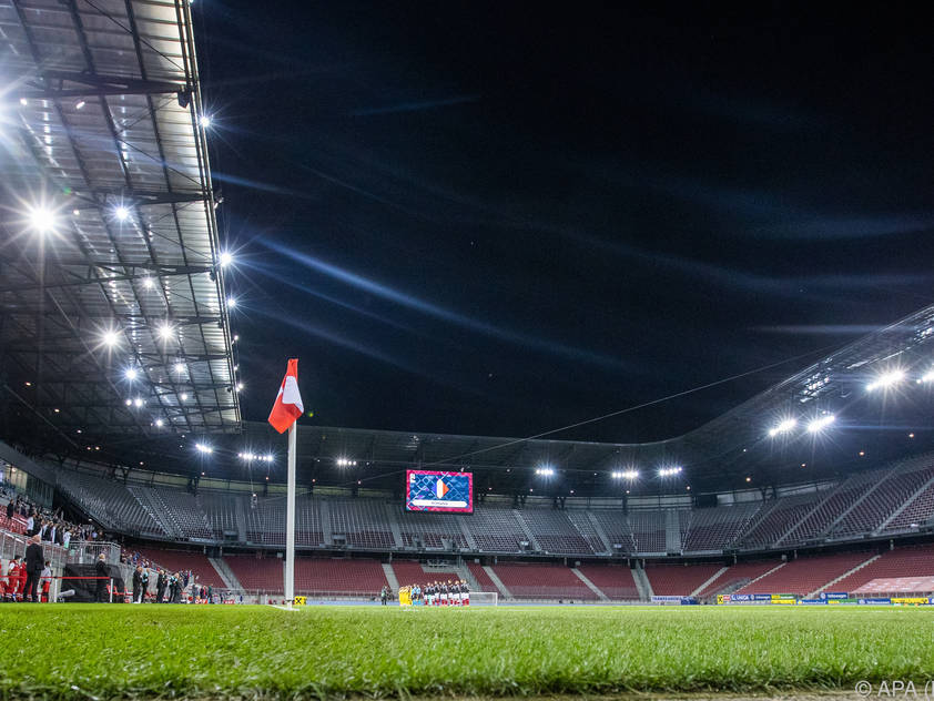 3000 Zuschauer dürfen das Länderspiel gegen Griechenland im Stadion mitverfolgen