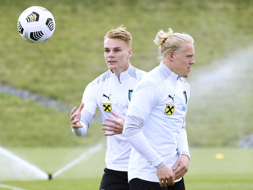 Xaver Schlager sieht die Konkurrenzsituation im ÖFB-Team locker Xaver Schlager sieht die Konkurrenzsituation im ÖFB-Team locker