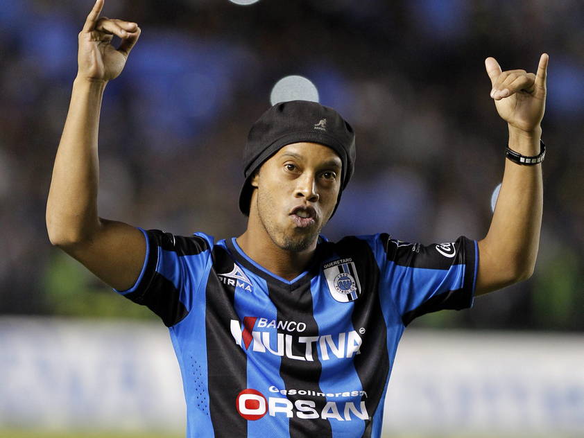 Ronaldinho will wieder in seiner Heimat für Ballzauber sorgen