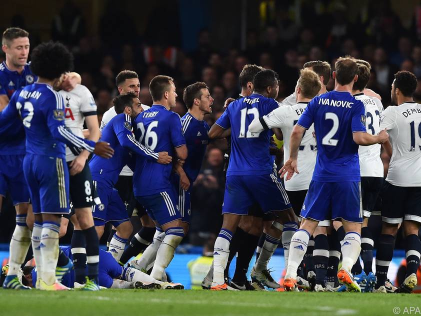 Tumult bei Spiel zwischen Chelsea und Tottenham