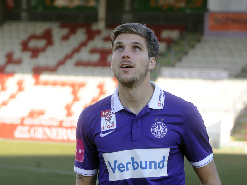 Der Ex-Austrianer ist wieder auf Klubsuche, gehört noch bis nächsten Sommer dem SC Freiburg