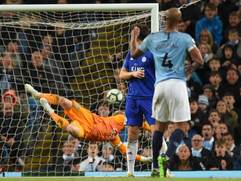 Vincent Kompany ließ Manchester City gegen Leicester jubeln