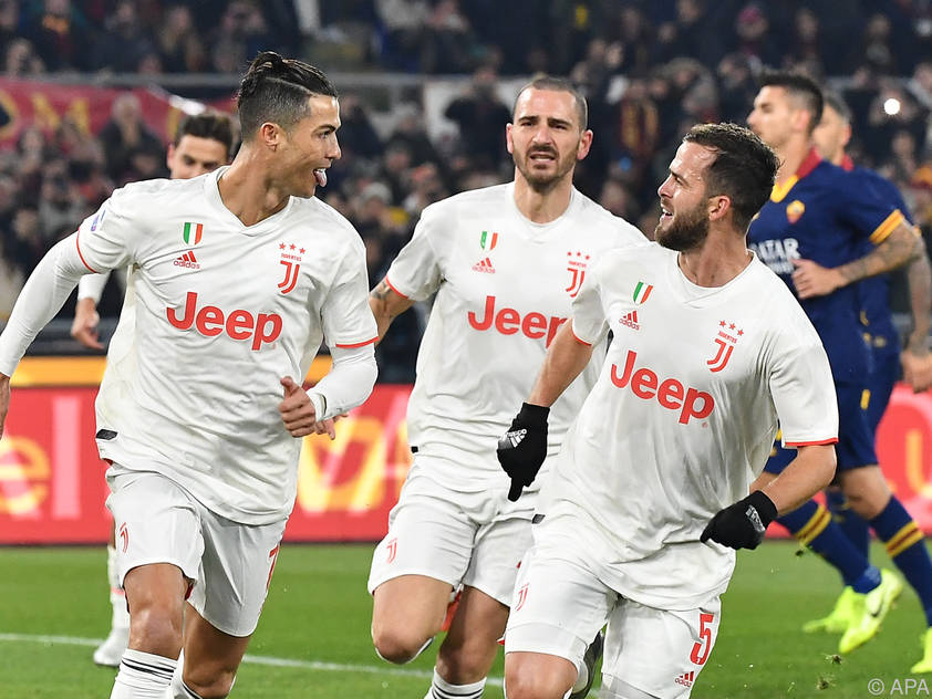 Juventus jubelt nach einem knappen Sieg über die Tabellenführung