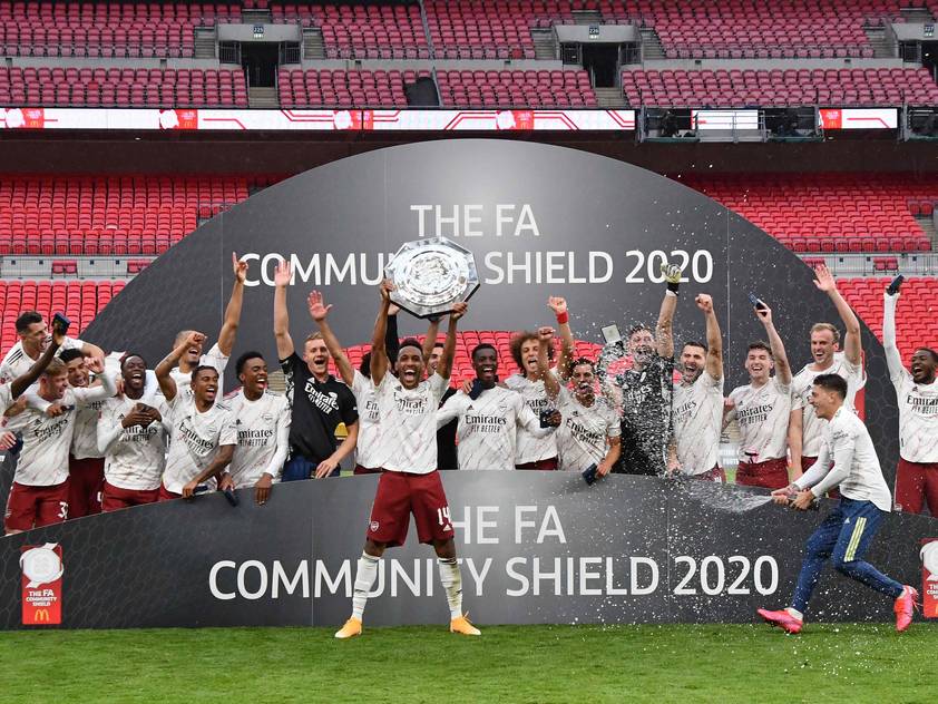 Arsenal-Stürmer Aubameyang stemmt den Community Shield