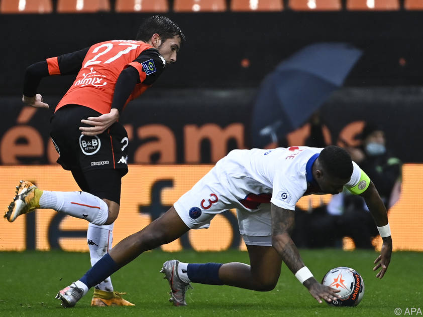 Grbic (l.) bringt mit Lorient überraschend PSG zu Fall