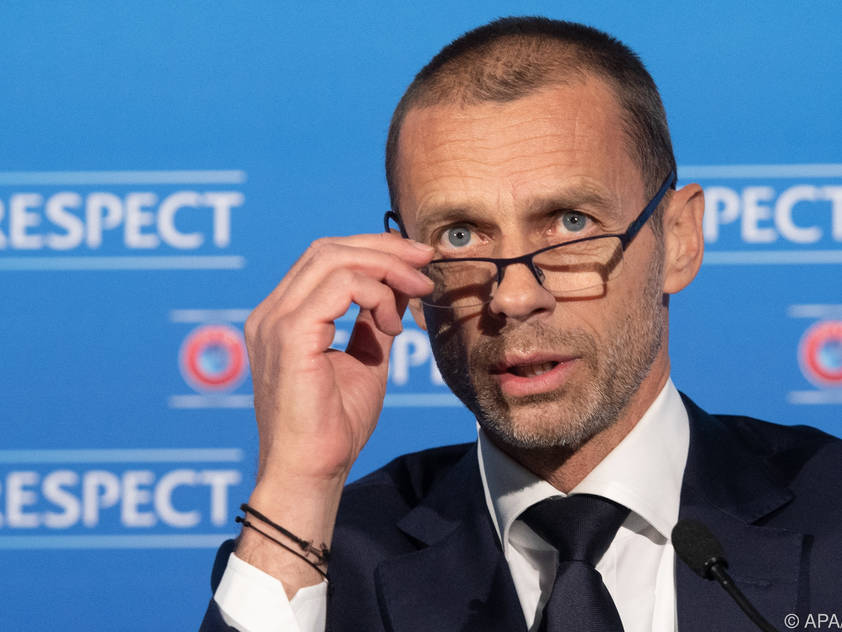 UEFA-Boss Ceferin droht den verbliebenen Super-League-Klubs