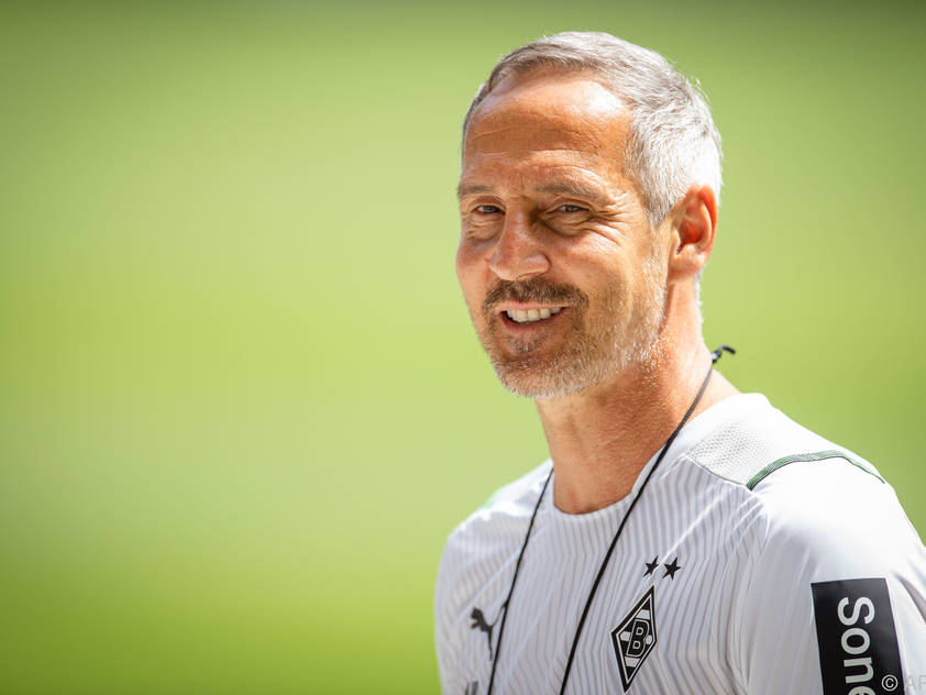 Hütter führt Gladbach in die neue Saison Hütter führt Gladbach in die neue Saison