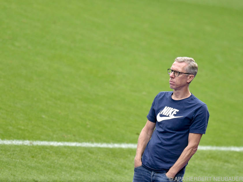 Peter Stöger ist mit Ferencvaros in Leverkusen gefordert