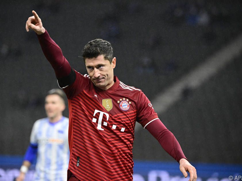 Lewandowski soll über 2023 hinaus für Bayern Tore schießen