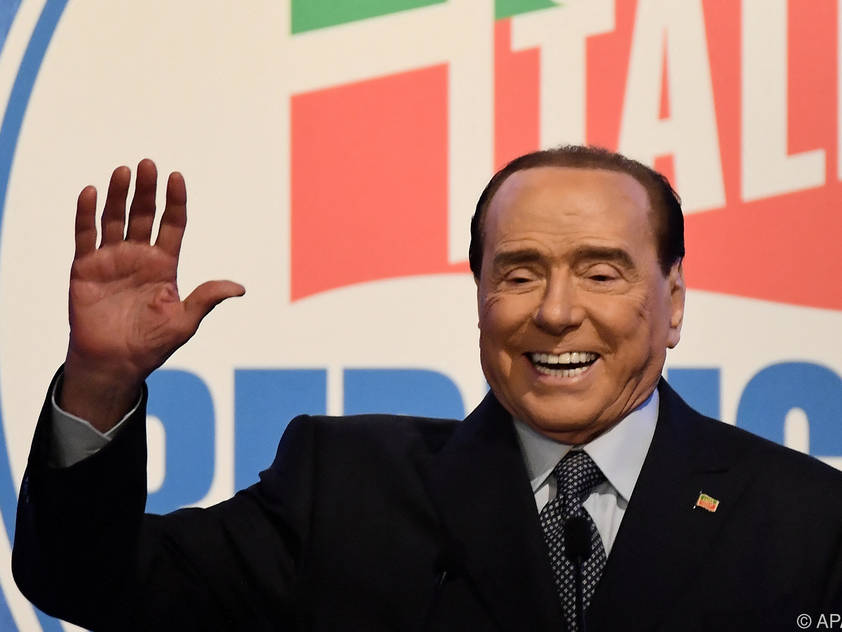 Berlusconi hat allen Grund zur Freude