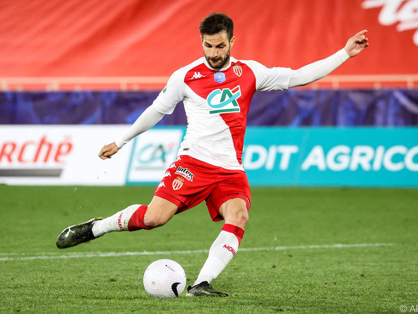 Como-Fans dürfen künftig Ex-Weltmeister Fabregas bewundern/Archivbild Como-Fans dürfen künftig Ex-Weltmeister Fabregas bewundern/Archivbild