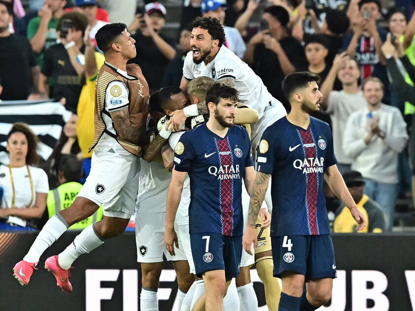 Botafogo besiegt Europas Champion PSG Botafogo besiegt Europas Champion PSG