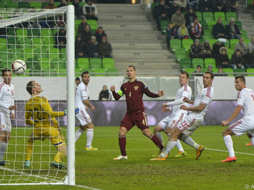 Russland gewann 2:1 in Ungarn