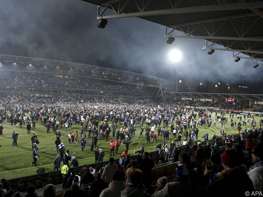 Die finnischen Fans waren nach dem Sieg über Liechtenstein nicht zu halten