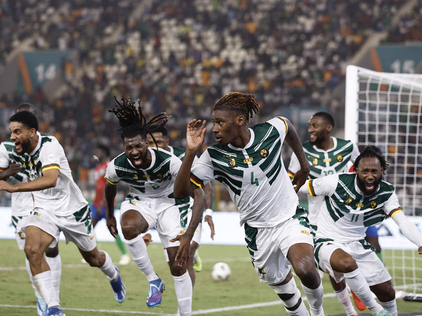 Wooh (Nr. 4) schoss Kamerun doch noch ins Achtelfinale