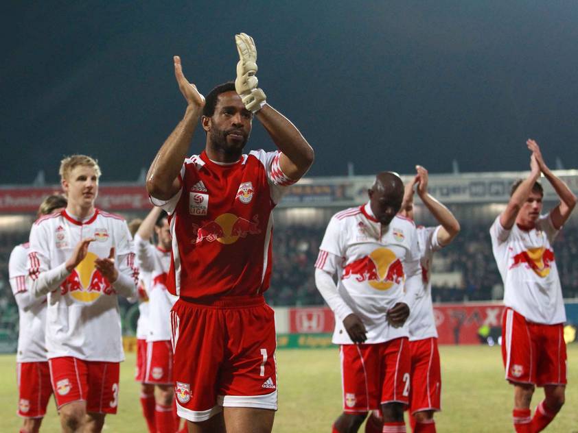 Eddie Gustafsson darf noch einmal das Salzburg-Tor hüten Eddie Gustafsson darf noch einmal das Salzburg-Tor hüten