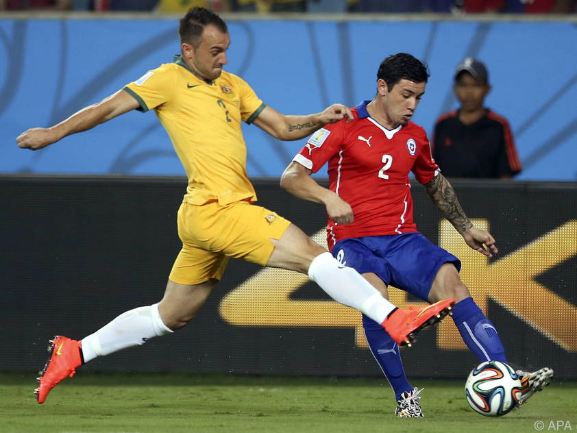Ivan Franjic (l.) verletzte sich im Auftaktspiel gegen Chile. Ivan Franjic (l.) verletzte sich im Auftaktspiel gegen Chile.