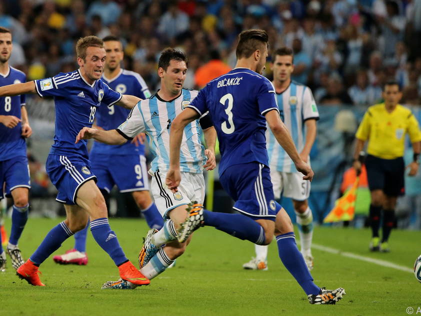Er hätte sich gerne mit Lionel Messi duelliert, gegen Argentinien ist Anel Hadžić aber nicht zum Einsatz gekommen.