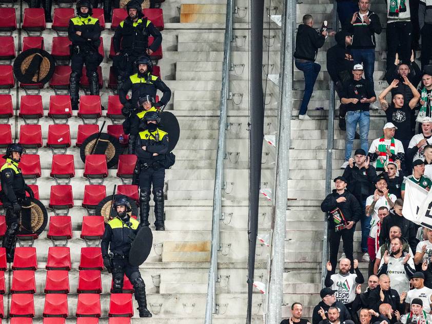 Legia-Fans waren in Alkmaar unter Beobachtung