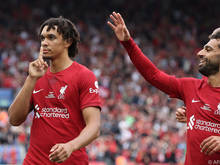 Torschützen unter sich: Trent Alexander-Arnold (l.) und Mohamed Salah