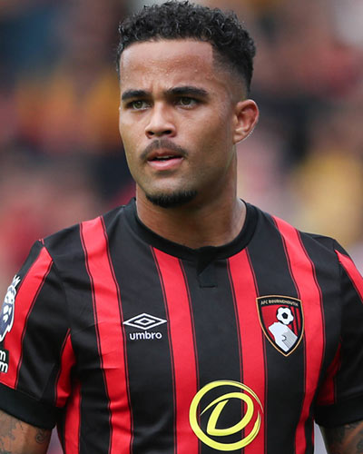 The 25-year old son of father (?) and mother(?) Justin Kluivert in 2024 photo. Justin Kluivert earned a  million dollar salary - leaving the net worth at  million in 2024