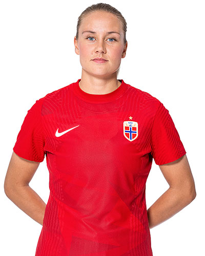 Man United Women sign Norwegian international Lisa Naalsund - SheKicks