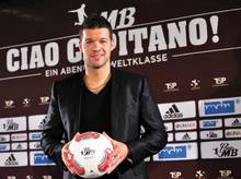 Ex-Nationalspieler Michael Ballack lädt zu seinem Abschied ein. Foto: Jan Woitas