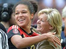 Celia Sasic und Silvia Neid haben etliche Treffer im Nationaltrikot erzielt. Foto: Carmen Jaspersen