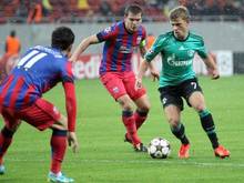 Max Meyer (r) bleibt bis 2018 ein Schalker