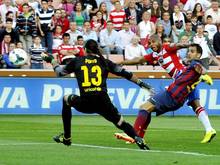 Yacine Brahimi (M) erzielte in der 13. Minute den entscheidenden Treffer für Granada. Foto: Miguel Angel Molina