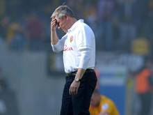 Dresdens Coach Olaf Janßen geht der Abstieg sehr nahe