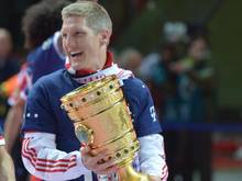 Bastian Schweinsteiger gewann mit den Bayern zum siebten Mal den DFB-Pokal. Foto: Federico Gambarini