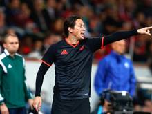 Trainer Roger Schmidt will mit Leverkusen die Erfolgsserie fortsetzen