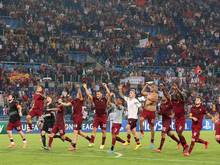 Nach dem 5:1 gegen ZSKA ließen sich die Roma-Spieler feiern. Foto: Alessandro di Meo