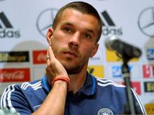 Lukas Podolski vertraut den Ärzten des DFB