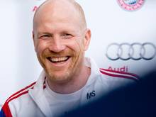 Matthias Sammer zieht im Trainingslager eine positive Zwischenbilanz. Foto: Sven Hoppe