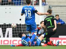 Gladbachs Patrick Herrmann (r.) erzielt gegen Hoffenheim das Tor zum 4:1