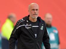 Michael Frontzeck könnte selbst bei einem Abstieg Trainer von Hannover 96 bleiben